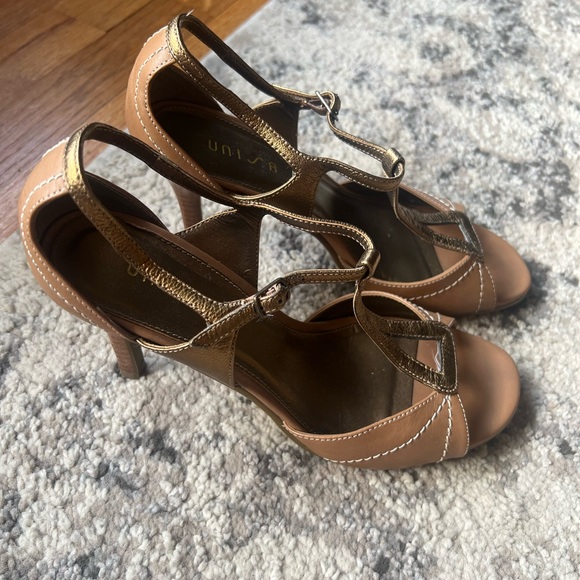 Unisa Heels - Picture 6 of 7